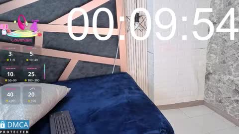 Clhoe online show from November 5, 3:06 am