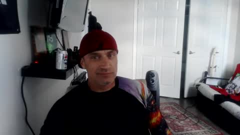 Snapshot of clintwood12 chatting on June 19, 8:34 pm chad online show from June 19, 8:34 pm