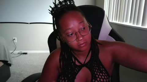Snapshot of clioenchants chatting on July 27, 4:03 pm High Queen Clio online show from July 27, 4:03 pm