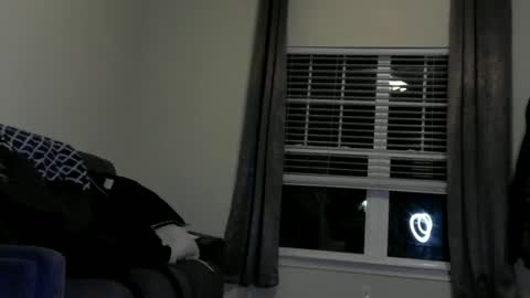 instayour big commander online show from December 23, 4:01 am