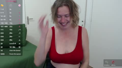 Snapshot of clittytastic chatting on May 19, 9:48 am Syl online show from May 19, 9:48 am