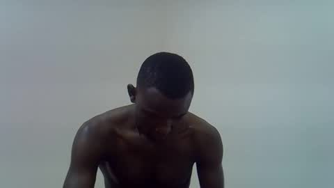 clive_damian online show from April 22, 4:15 am