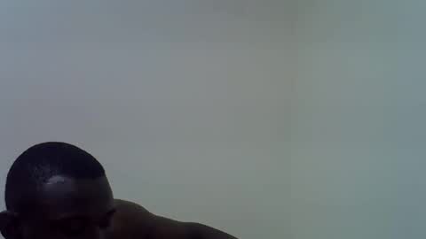 clive_damian online show from April 22, 4:41 pm