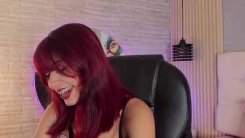 Cloe online show from December 11, 12:23 pm