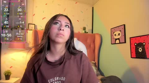 Snapshot of cloe_martinez_ chatting on December 14, 8:08 pm Cloe online show from December 14, 8:08 pm