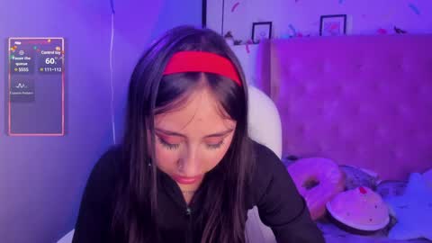 Snapshot of cloe_martinez_ chatting on January 9, 3:15 am Cloe online show from January 9, 3:15 am