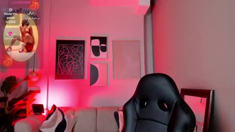 Snapshot of cloe_martinez_ chatting on September 20, 11:17 pm Cloe online show from September 20, 11:17 pm