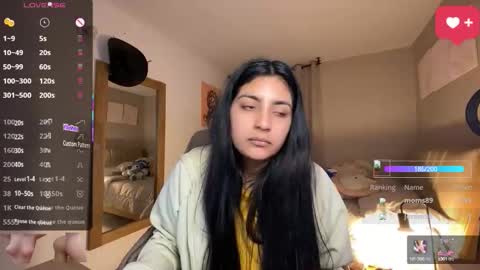 cloe small online show from September 12, 2:55 am