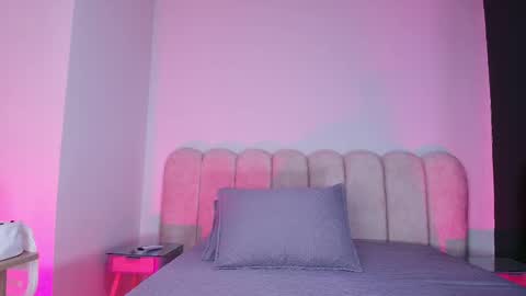 Cloe  Stanfort online show from November 22, 7:13 pm