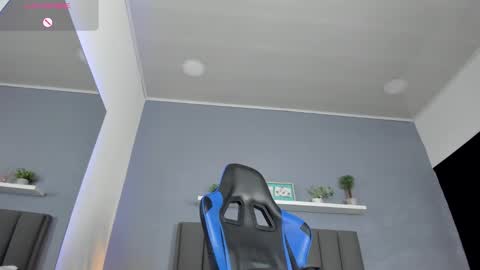 Snapshot of cloe_yeraldy_ chatting on October 11, 2:55 am CHARLOTTE online show from October 11, 2:55 am