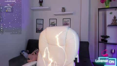 cloee_dss online show from April 4, 8:39 pm