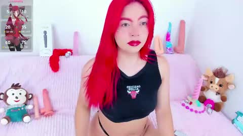 Snapshot of cloee_lovee chatting on July 9, 2:04 am cloee lovee online show from July 9, 2:04 am