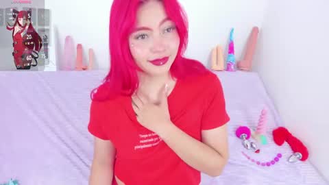 Snapshot of cloee_lovee chatting on July 22, 1:30 am cloee lovee online show from July 22, 1:30 am