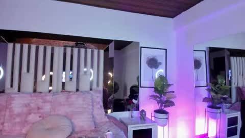 Snapshot of cloeecoopererer chatting on November 13, 11:42 am cloeecoopererer online show from November 13, 11:42 am