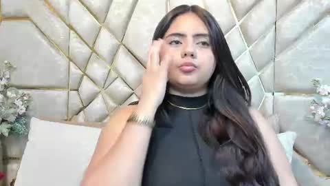 Snapshot of clorerios chatting on August 10, 3:32 am Clore Rios online show from August 10, 3:32 am