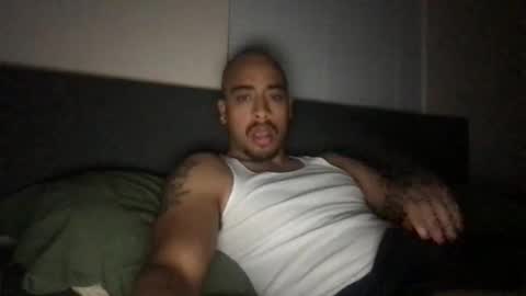 closedcasketcouple online show from March 10, 7:46 am