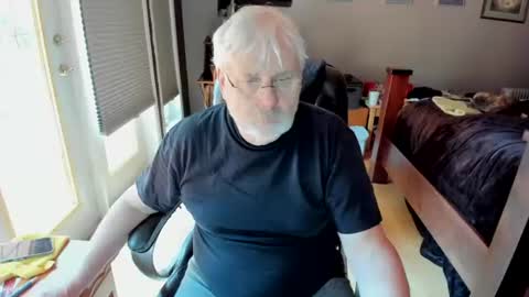 Snapshot of cloudalert62 chatting on July 26, 3:41 pm cloudalert62 online show from July 26, 3:41 pm