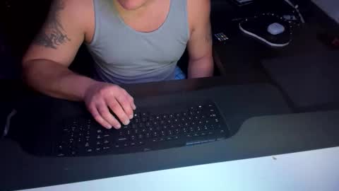 Cloudy Dayz online show from November 20, 12:05 pm