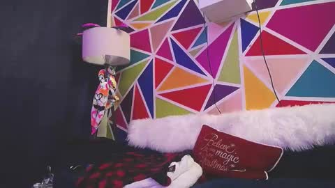 cloudyclearrican online show from November 25, 12:05 pm