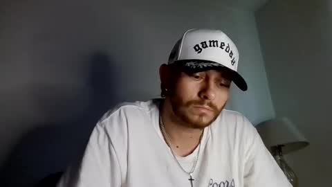 tallhungandcloudy online show from April 11, 9:52 pm