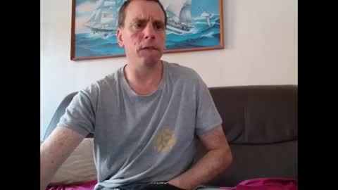 Snapshot of clouplefun chatting on May 25, 5:57 am clouplefun online show from May 25, 5:57 am