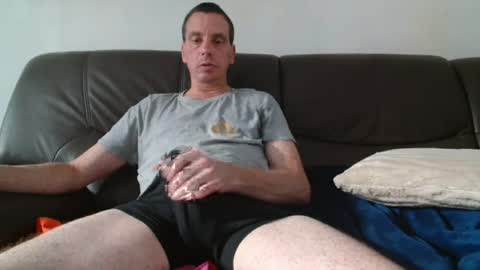Snapshot of clouplefun chatting on July 17, 5:36 am clouplefun online show from July 17, 5:36 am