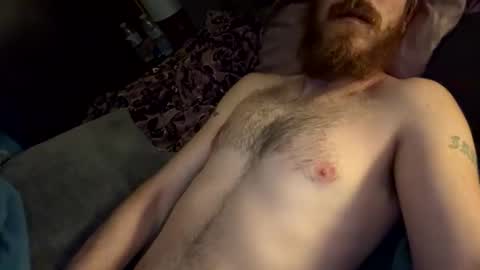 Snapshot of cloverboy1988 chatting on November 21, 1:32 pm cloverboy1988 online show from November 21, 1:32 pm