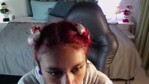 emely dolce online show from December 23, 1:29 am