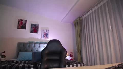 emely dolce online show from December 30, 4:42 am