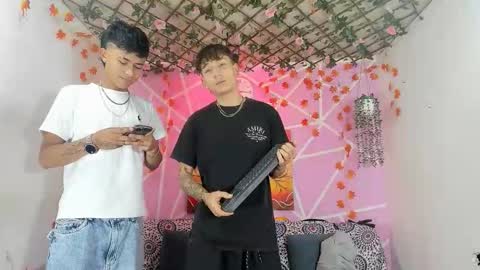 club_latinboys online show from December 4, 8:39 pm