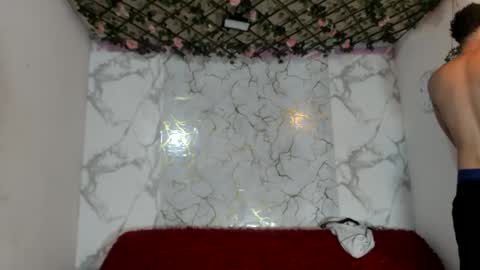 club_latinboys online show from April 6, 11:05 pm