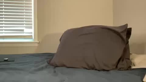 Clyde Austin online show from October 11, 9:02 pm