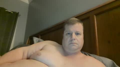 Snapshot of cmachen chatting on January 29, 11:35 pm cmachen online show from January 29, 11:35 pm