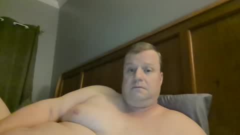 Snapshot of cmachen chatting on February 28, 10:17 pm cmachen online show from February 28, 10:17 pm