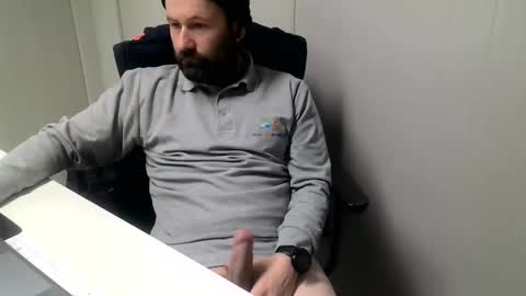 Snapshot of cmp_brandon chatting on February 13, 2:52 pm cmp_brandon online show from February 13, 2:52 pm