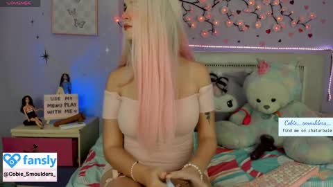 nathalie online show from April 5, 8:39 pm