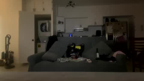 Snapshot of cock93666 chatting on November 17, 11:27 am cock93666 online show from November 17, 11:27 am