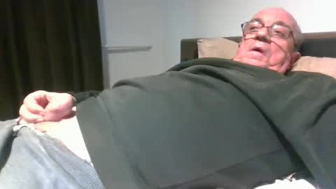 cock9635 online show from February 2, 11:40 am