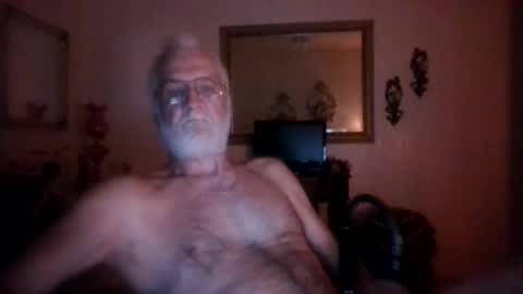 Snapshot of cockpumpforyou chatting on January 16, 9:37 am Cock Pump For You online show from January 16, 9:37 am