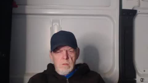 Snapshot of cockreadynow4u chatting on October 5, 7:39 am cockreadynow4u online show from October 5, 7:39 am