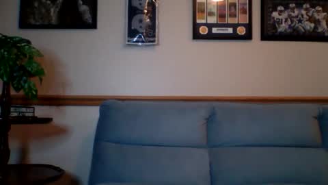 cockspierced online show from March 10, 3:11 am