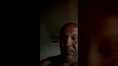 Snapshot of cockspitting chatting on April 1, 3:09 pm cockspitting online show from April 1, 3:09 pm