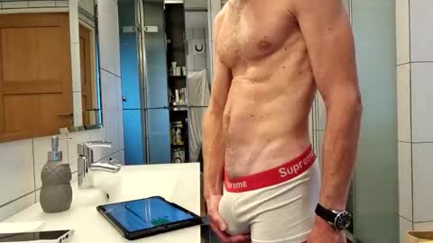 Snapshot of cockvantage chatting on September 9, 4:50 pm Cockvantage online show from September 9, 4:50 pm