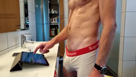 Snapshot of cockvantage chatting on October 26, 2:34 pm Cockvantage online show from October 26, 2:34 pm