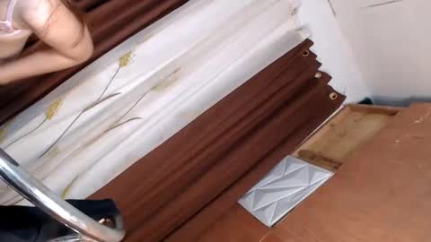 cockyvalentine online show from December 15, 3:09 pm