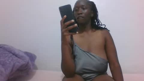 cocoalush9819 online show from September 13, 10:42 pm