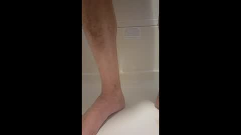 Snapshot of cococumzy chatting on June 10, 12:22 am cococumzy online show from June 10, 12:22 am