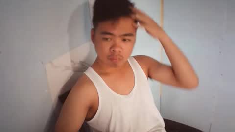 Snapshot of cocola000 chatting on February 17, 1:46 am cocola000 online show from February 17, 1:46 am