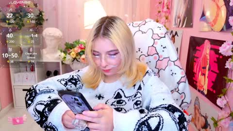 Mia online show from January 16, 3:23 am