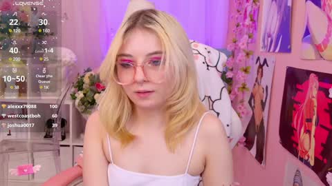 Mia online show from January 25, 3:51 am